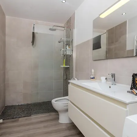 Centeano 아파트 카르보에이루